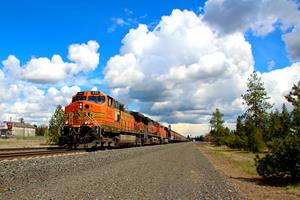 BNSF 5143 West at Cheney