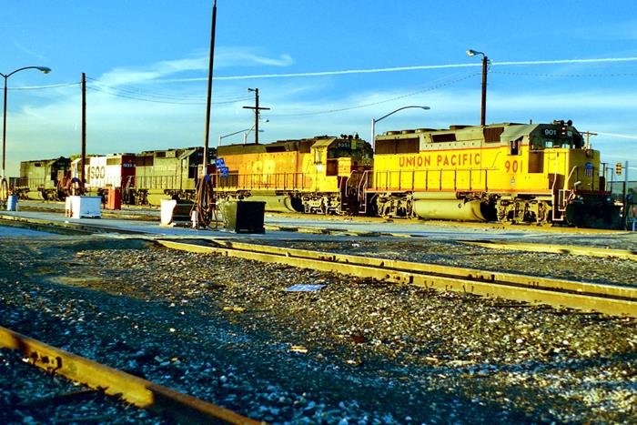 Up 901 Union Pacific Railroad Emd Gp50 - In Tucson, Arizo