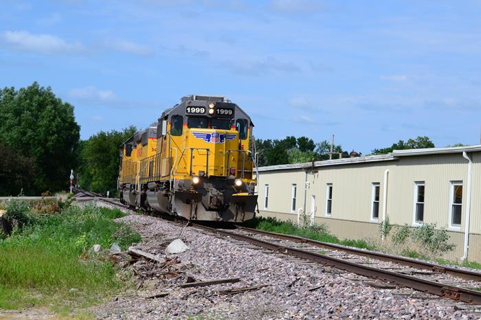 UP 1999 Union Pacific Railroad SD40N - in Algona, IA by V...