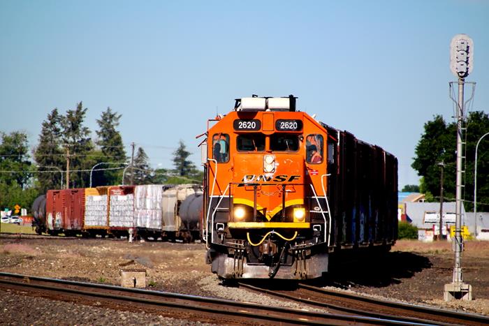 BNSF 2620 BNSF Railway EMD GP35 - in Spokane/BNSF, Washin...