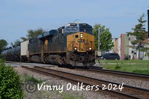 CSXT 3137 East UP UEC1EX 16 at Ames Iowa