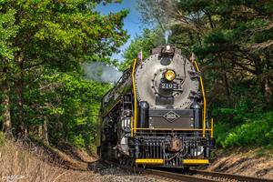 Cresting the Steep Southbound Grade