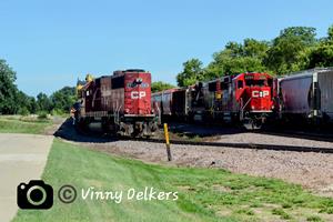 CP 6236 and CP 2204 face to face in Spencer Iowa