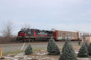 NS 4822 passes Christmas Tree Farm