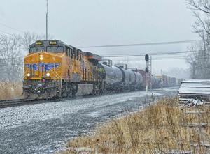 UP GEVO Leading CSX In The Snow