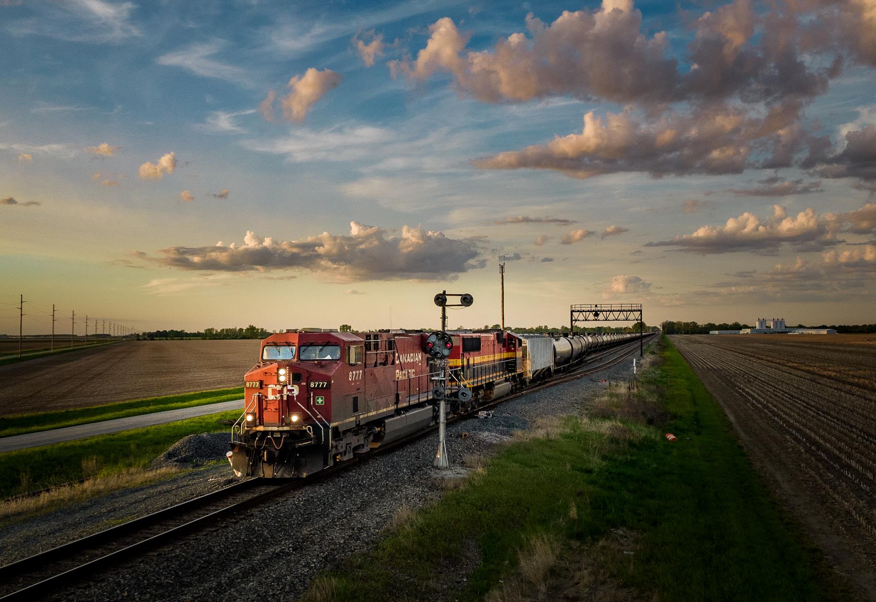 IDK is a class GE ES44AC and  is pictured in Deshler, Ohio, United States of America.  This was taken along the Toledo Sub on the CSX. Photo Copyright: Brandon Fiume uploaded to Railroad Gallery on 10/06/2022. This photograph of IDK was taken on Thursday, October 06, 2022. All Rights Reserved. 