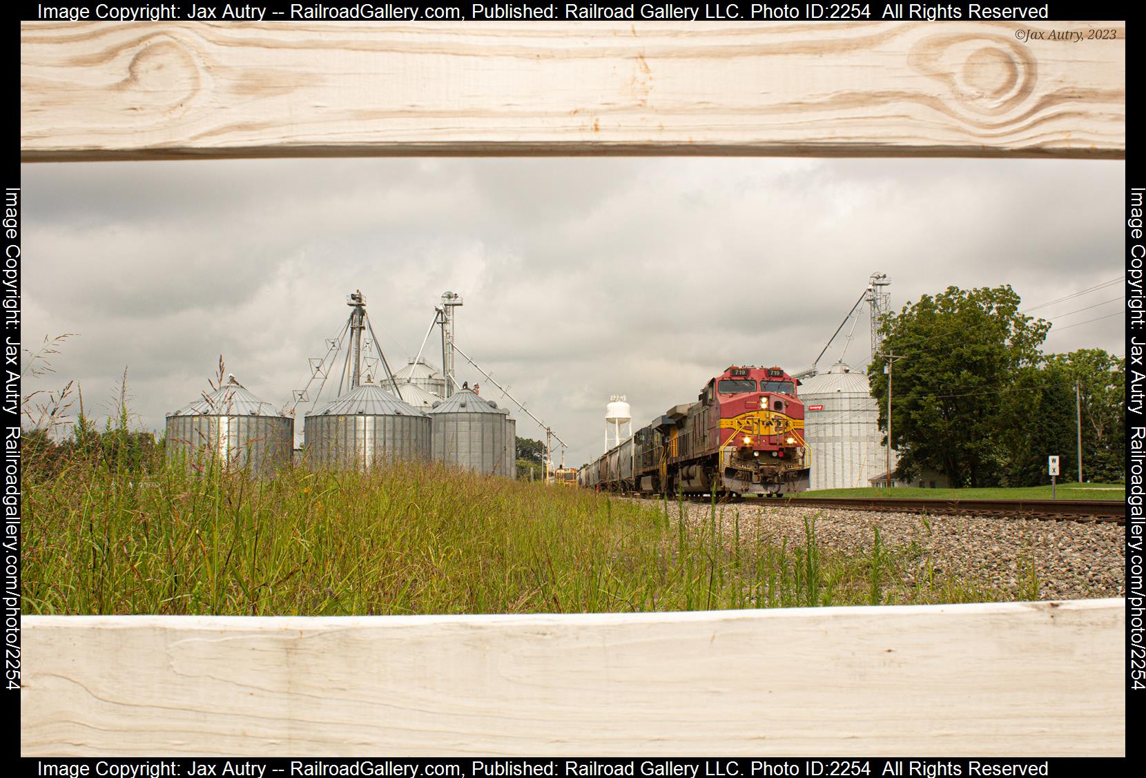 BNSF 719/ CSX M513-05 is a class C44-9W and  is pictured in Trenton, Kentucky, USA.  This was taken along the CSX Henderson Subdivision on the BNSF Railway. Photo Copyright: Jax Autry uploaded to Railroad Gallery on 08/08/2023. This photograph of BNSF 719/ CSX M513-05 was taken on Sunday, August 06, 2023. All Rights Reserved. 