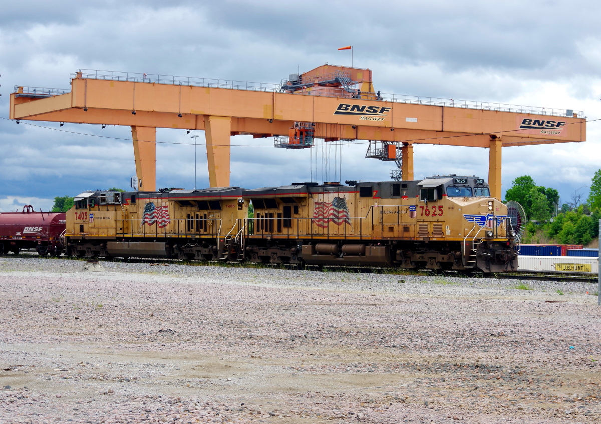 UP 7625 is a class GE ES44AC and  is pictured in Memphis, Tennessee, USA.  This was taken along the Memphis/BNSF on the Union Pacific Railroad. Photo Copyright: Rick Doughty uploaded to Railroad Gallery on 12/25/2023. This photograph of UP 7625 was taken on Saturday, April 25, 2020. All Rights Reserved. 