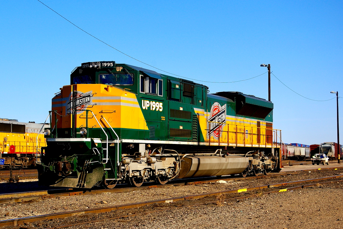 UP 1995 is a class EMD SD70ACe and  is pictured in Tucson, Arizona, USA.  This was taken along the Lordsburg/UP on the Union Pacific Railroad. Photo Copyright: Rick Doughty uploaded to Railroad Gallery on 01/01/2024. This photograph of UP 1995 was taken on Saturday, March 05, 2011. All Rights Reserved. 