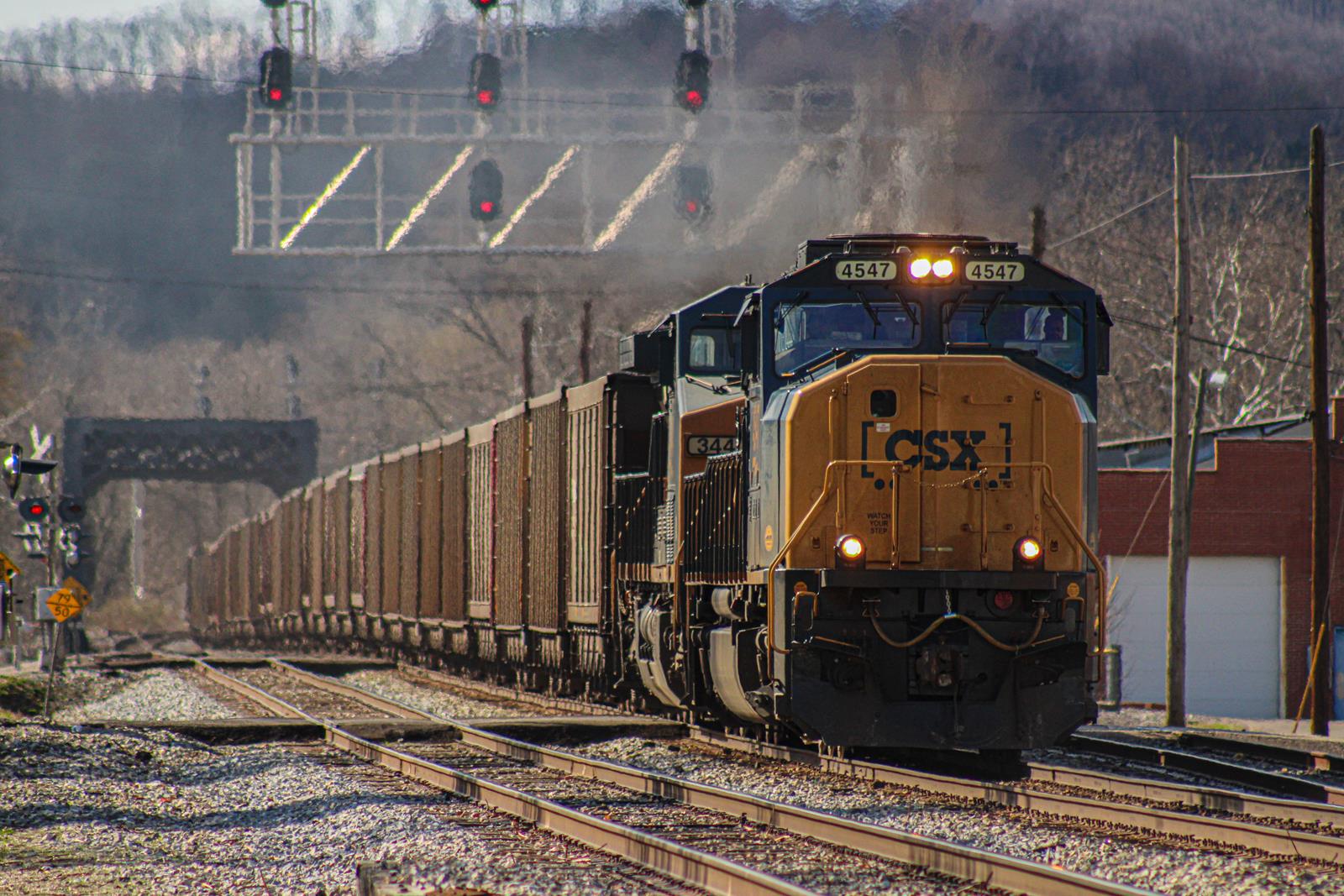 CSX 4547 is a class SD70AC and  is pictured in St. Albans, West Virginia, USA.  This was taken along the Kanawha Subdivision  on the CSX Transportation. Photo Copyright: Austin  West uploaded to Railroad Gallery on 12/02/2022. This photograph of CSX 4547 was taken on Sunday, March 20, 2022. All Rights Reserved. 