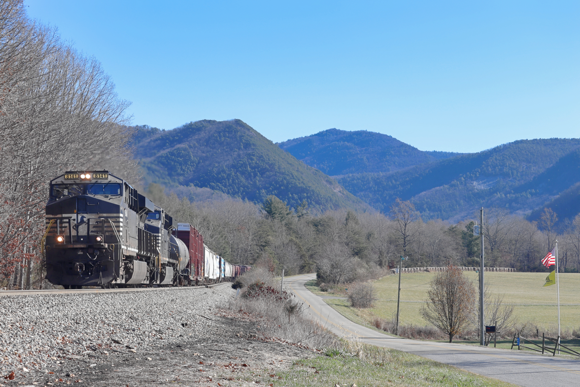 NS 8141 is a class GE ES44AC and  is pictured in Raphine, Virginia, USA.  This was taken along the NS Hagerstown District/line on the Norfolk Southern Railway. Photo Copyright: Robby Lefkowitz uploaded to Railroad Gallery on 12/03/2022. This photograph of NS 8141 was taken on Thursday, December 01, 2022. All Rights Reserved. 