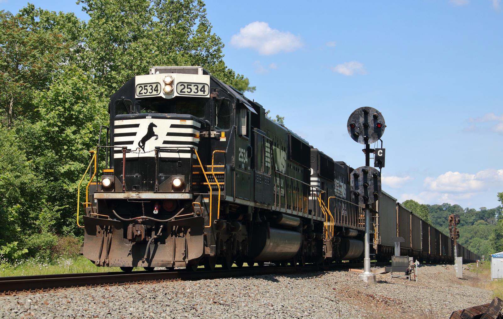 NS 2534 is a class EMD SD70 and  is pictured in Blairsville, Pennsylvania, USA.  This was taken along the NS Conemaugh Line on the Norfolk Southern. Photo Copyright: Marc Lingenfelter uploaded to Railroad Gallery on 12/03/2022. This photograph of NS 2534 was taken on Wednesday, June 28, 2017. All Rights Reserved. 