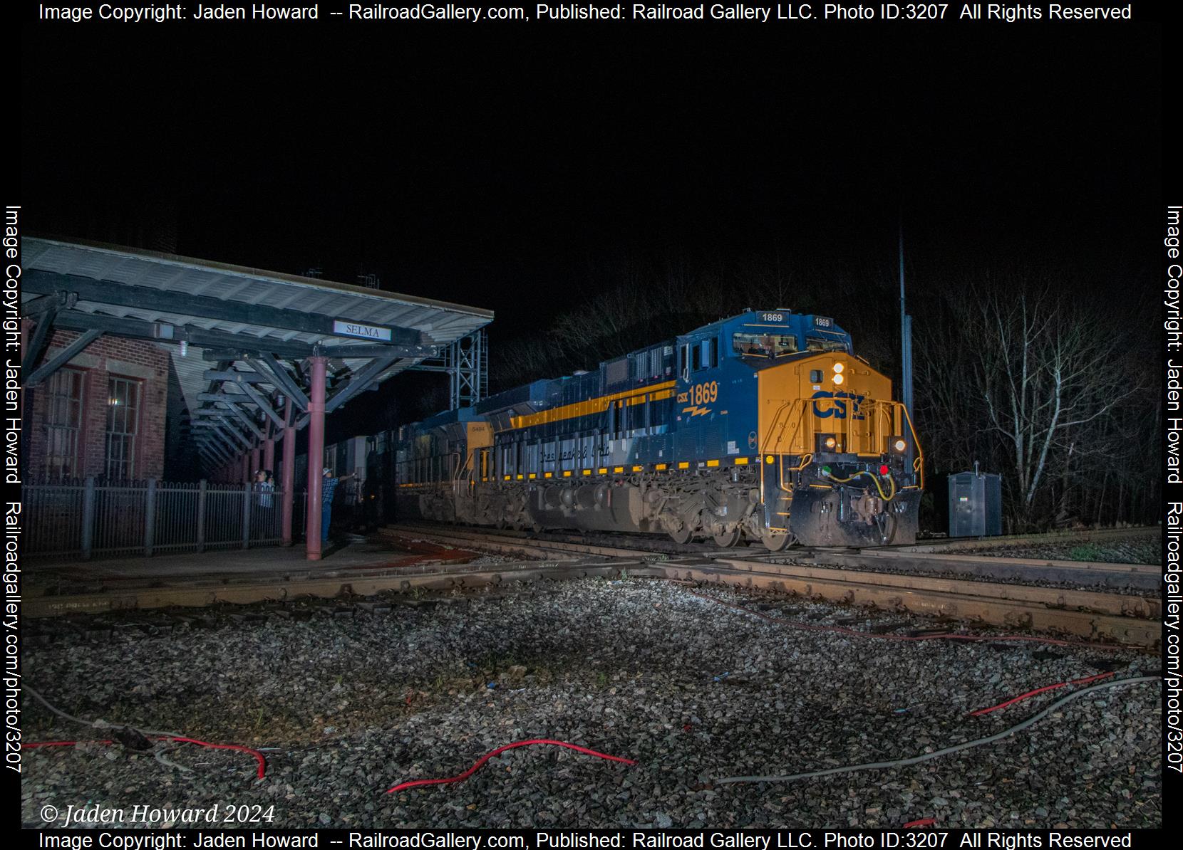 CSX I031 is a class CSX 1869 and  is pictured in Selma , NC, USA.  This was taken along the South End Sub on the CSX Transportation. Photo Copyright: Jaden Howard  uploaded to Railroad Gallery on 03/16/2024. This photograph of CSX I031 was taken on Saturday, March 09, 2024. All Rights Reserved. 