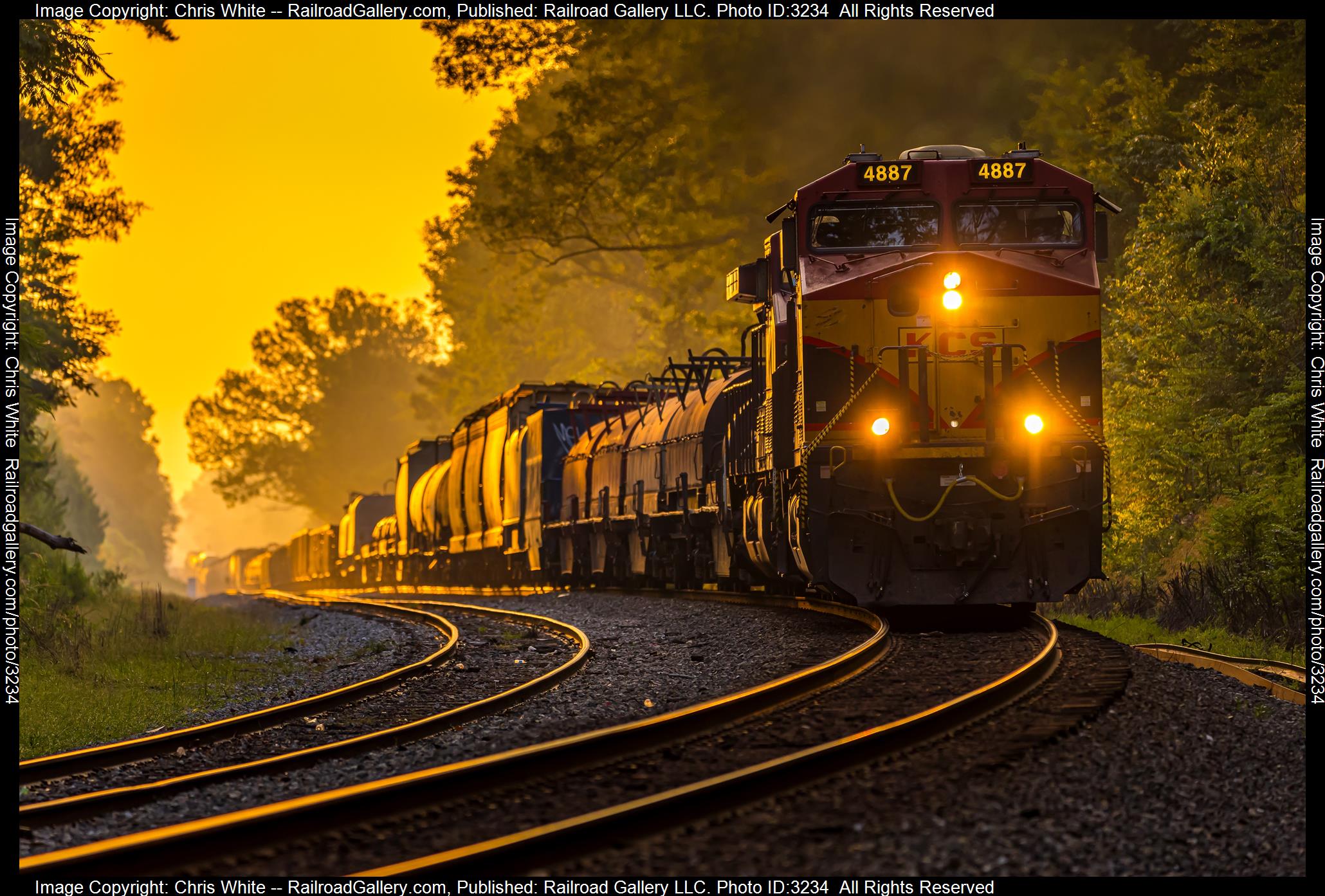 KCS 4887 CPKC GE ET44AC - in Brandon, Mississippi by Chri...