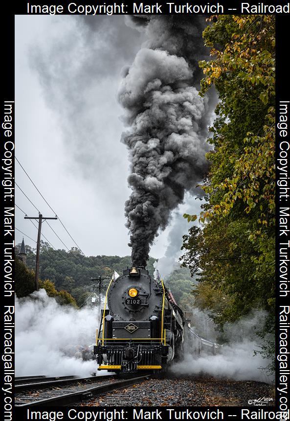 RDG 2102 is a class T-1 and  is pictured in Jim Thorpe, Pennsylvania, USA.  This was taken along the Jim Thorpe on the Reading Company. Photo Copyright: Mark Turkovich uploaded to Railroad Gallery on 05/23/2024. This photograph of RDG 2102 was taken on Saturday, October 14, 2023. All Rights Reserved. 