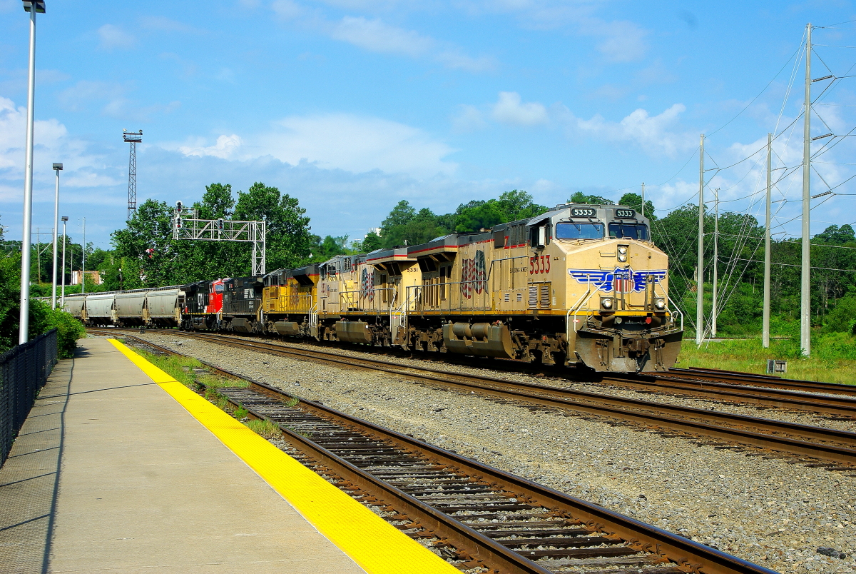 UP 5333 is a class GE ES44AC and  is pictured in Little Rock, Arkansas, USA.  This was taken along the Little Rock/UP on the Union Pacific Railroad. Photo Copyright: Rick Doughty uploaded to Railroad Gallery on 07/10/2024. This photograph of UP 5333 was taken on Thursday, June 30, 2016. All Rights Reserved. 