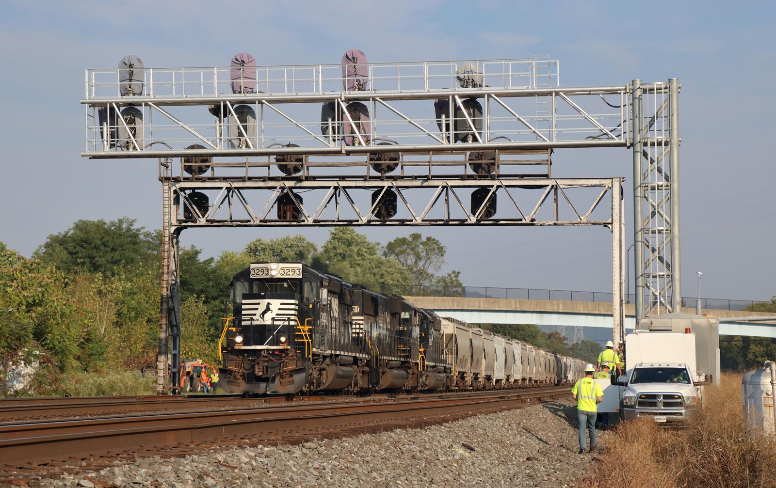 NS 3293 is a class EMD SD40-2 and  is pictured in Leetsdale, Pennsylvania, USA.  This was taken along the NS Fort Wayne Line on the Norfolk Southern. Photo Copyright: Marc Lingenfelter uploaded to Railroad Gallery on 12/10/2022. This photograph of NS 3293 was taken on Sunday, September 22, 2019. All Rights Reserved. 