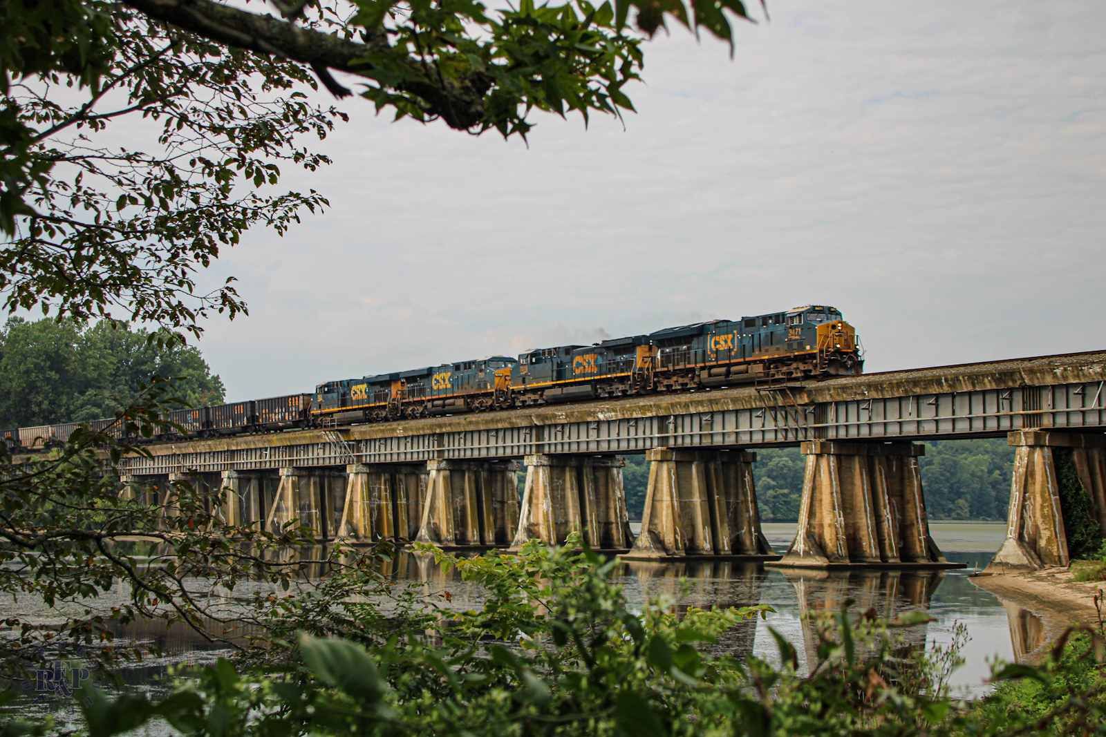 CSXT 3471 is a class GE ET44AH and  is pictured in Woodbridge, Virginia, USA.  This was taken along the RF&P Subdivision on the CSX Transportation. Photo Copyright: RF&P Productions uploaded to Railroad Gallery on 08/28/2024. This photograph of CSXT 3471 was taken on Wednesday, August 28, 2024. All Rights Reserved. 