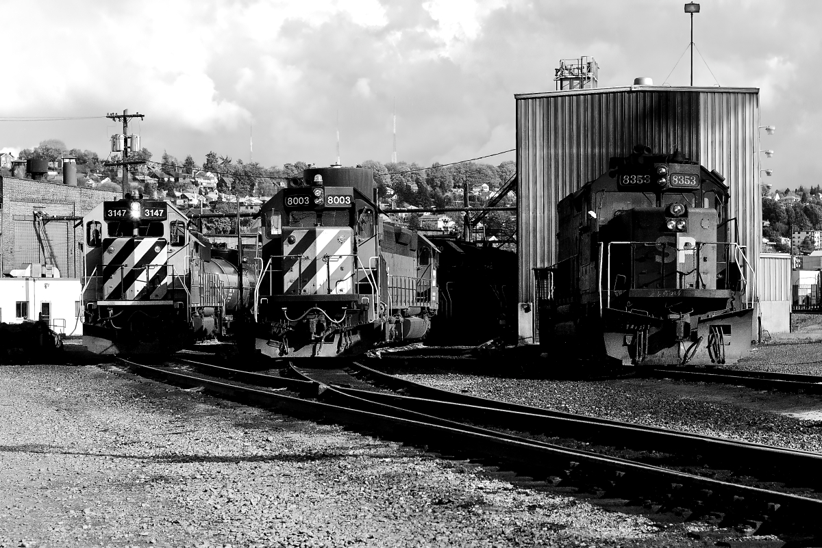 BN 3147 is a class EMD GP50 and  is pictured in Seattle, Washington, USA.  This was taken along the Scenic/BN on the Burlington Northern Railroad. Photo Copyright: Rick Doughty uploaded to Railroad Gallery on 08/31/2024. This photograph of BN 3147 was taken on Tuesday, March 18, 1986. All Rights Reserved. 