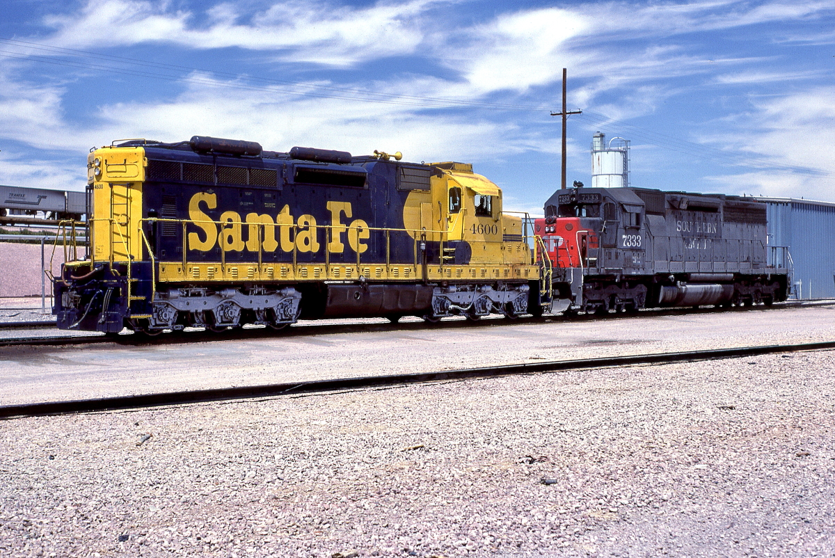 SF 4600 is a class EMD SD24 and  is pictured in Barstow, California, USA.  This was taken along the Barstow/SF on the Santa Fe. Photo Copyright: Rick Doughty uploaded to Railroad Gallery on 09/07/2024. This photograph of SF 4600 was taken on Wednesday, August 07, 1985. All Rights Reserved. 