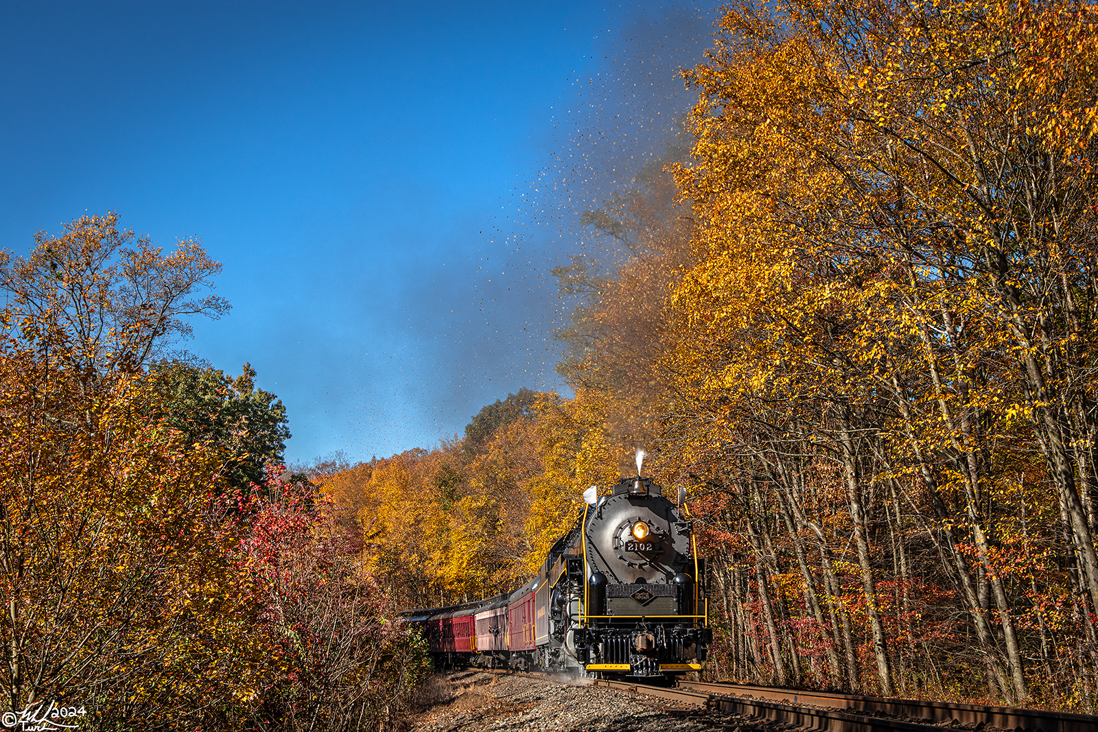 RDG 2102 is a class T-1 and  is pictured in Barnesville, Pennsylvania, USA.  This was taken along the Haucks on the Reading Company. Photo Copyright: Mark Turkovich uploaded to Railroad Gallery on 10/25/2024. This photograph of RDG 2102 was taken on Saturday, October 19, 2024. All Rights Reserved. 