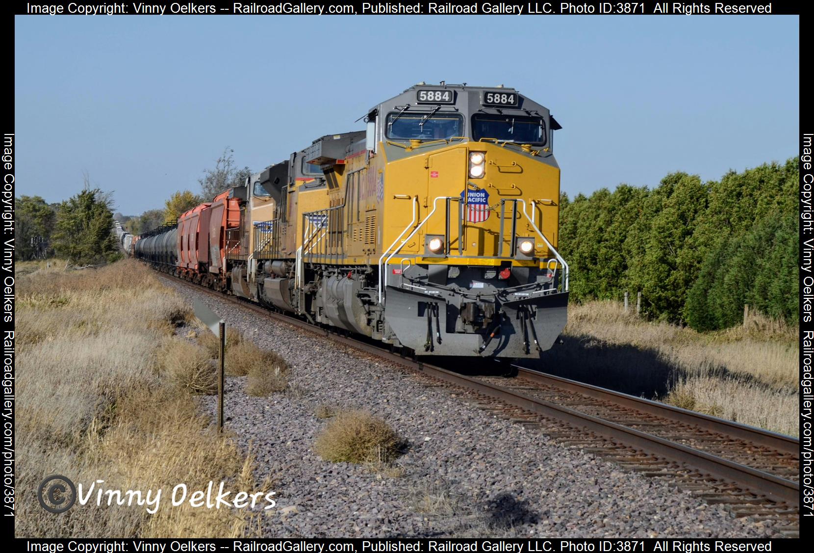 UP 5884 is a class Unknown and  is pictured in Rockwell , IA, United States.  This was taken along the Mason City Subdivision  on the Union Pacific Railroad. Photo Copyright: Vinny Oelkers uploaded to Railroad Gallery on 10/28/2024. This photograph of UP 5884 was taken on Saturday, October 19, 2024. All Rights Reserved. 