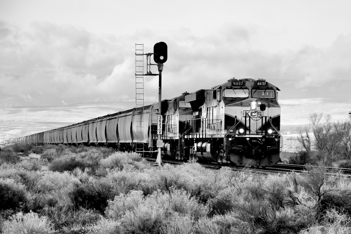 KCS 4657 is a class GE ES44AC and  is pictured in King Hill, Idaho, USA.  This was taken along the Nampa/UP on the Kansas City Southern Railway. Photo Copyright: Rick Doughty uploaded to Railroad Gallery on 12/23/2024. This photograph of KCS 4657 was taken on Monday, December 23, 2024. All Rights Reserved. 