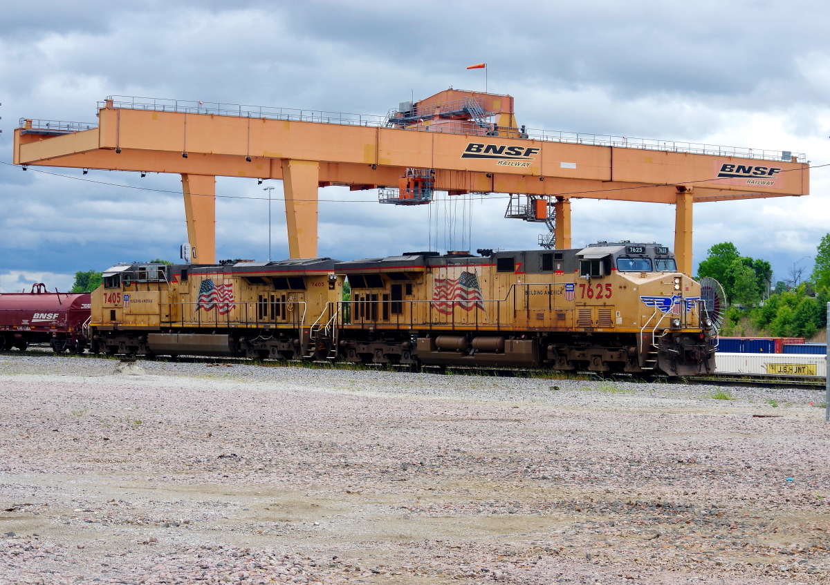 UP 7625  is a class GE AC4500CW-CTE and  is pictured in Memphis, Tennessee, USA.  This was taken along the Memphis/BNSF on the Union Pacific Railroad. Photo Copyright: Rick Doughty uploaded to Railroad Gallery on 01/08/2025. This photograph of UP 7625  was taken on Saturday, April 25, 2020. All Rights Reserved. 