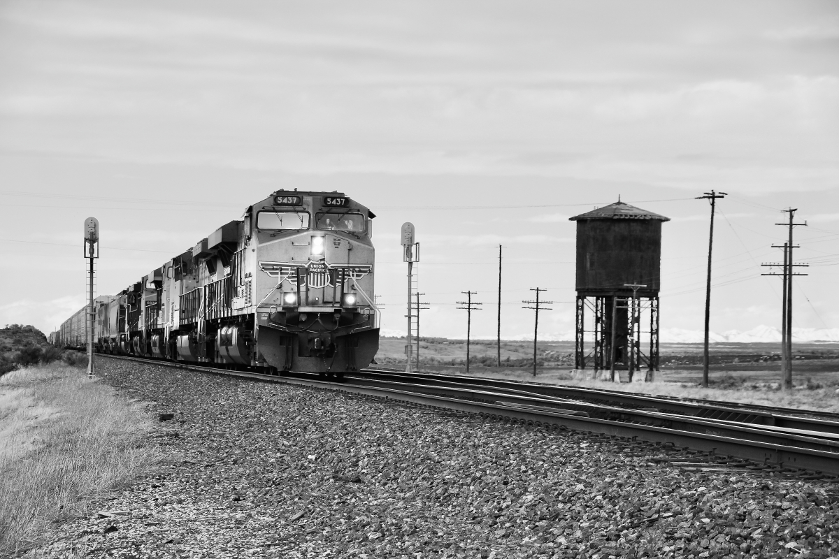 UP 5437 is a class GE AC4500CW-CTE and  is pictured in Kimana, Idaho, USA.  This was taken along the Nampa/UP on the Union Pacific Railroad. Photo Copyright: Rick Doughty uploaded to Railroad Gallery on 02/15/2025. This photograph of UP 5437 was taken on Wednesday, February 05, 2025. All Rights Reserved. 