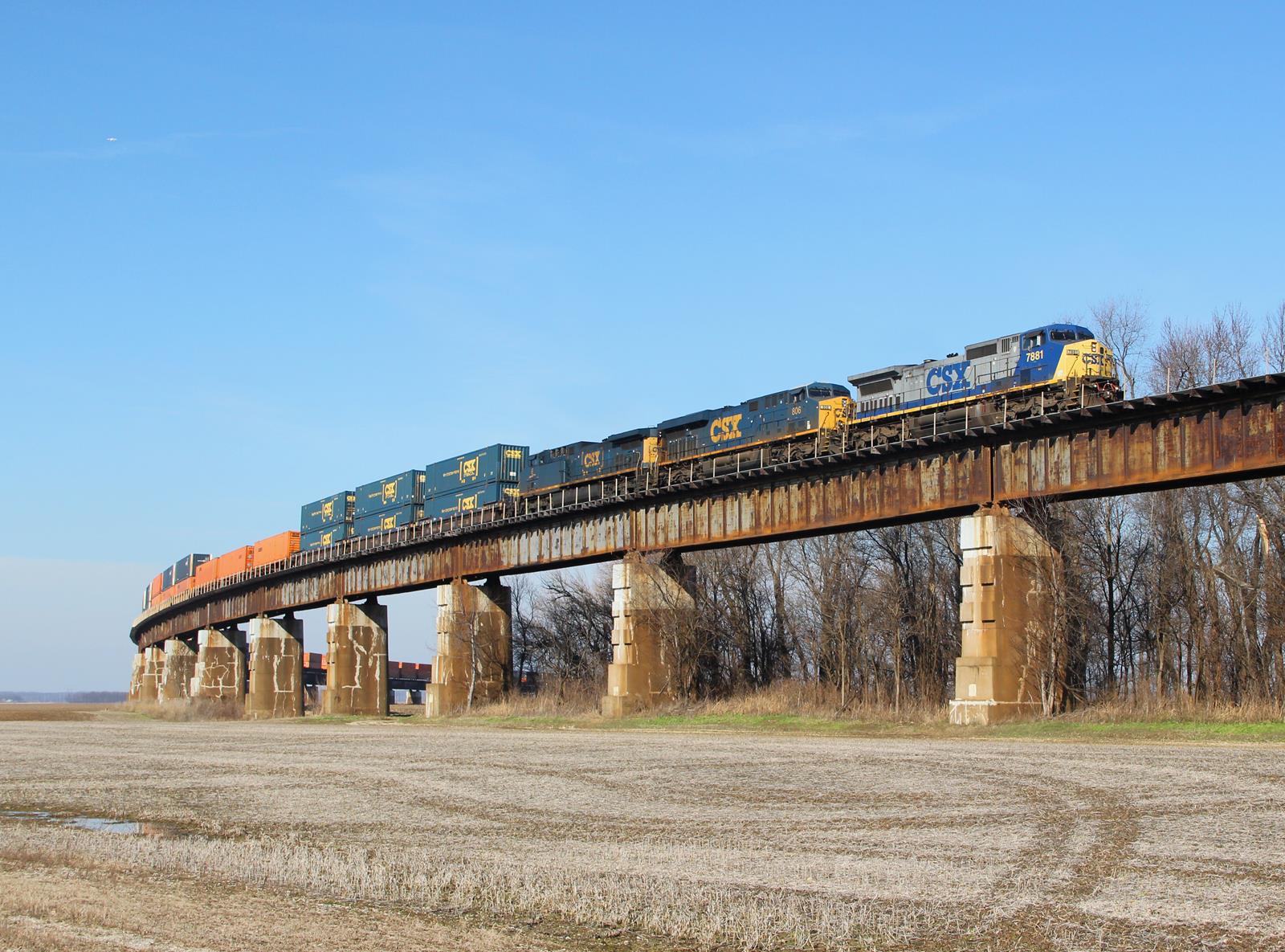 CSXT 7881 is a class GE C40-8 (Dash 8-40C) and  is pictured in Rahm, Indiana, USA.  This was taken along the CSXT on the CSX Transportation. Photo Copyright: Alex Moss uploaded to Railroad Gallery on 01/04/2023. This photograph of CSXT 7881 was taken on Saturday, January 17, 2015. All Rights Reserved. 