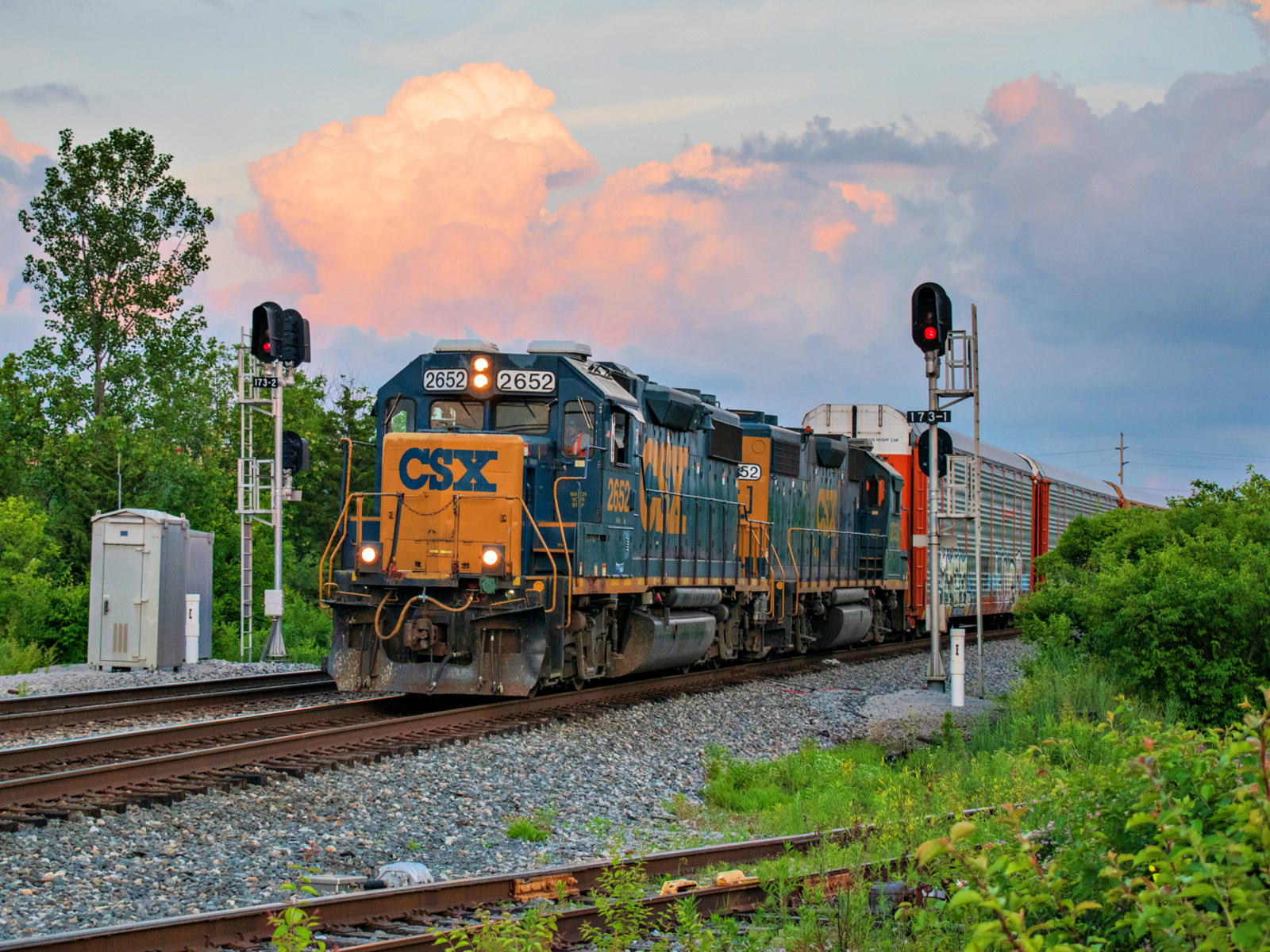 CSXT 2652 is a class EMD GP38-2 and  is pictured in Springdale, OH, United States.  This was taken along the Cincinnati Terminal Subdivision on the CSX Transportation. Photo Copyright: David Rohdenburg uploaded to Railroad Gallery on 01/07/2023. This photograph of CSXT 2652 was taken on Tuesday, June 07, 2022. All Rights Reserved. 