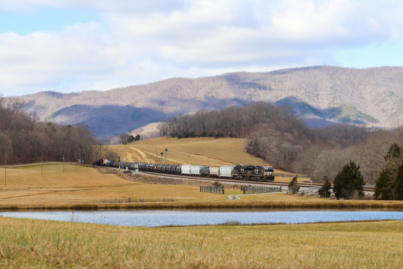 NS 4530 is a class GE AC44C6M and  is pictured in Arcadia, Virginia, USA.  This was taken along the NS Hagerstown District/line on the Norfolk Southern Railway. Photo Copyright: Robby Lefkowitz uploaded to Railroad Gallery on 02/20/2023. This photograph of NS 4530 was taken on Friday, January 27, 2023. All Rights Reserved. 